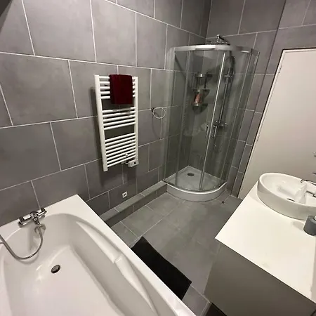 شقة Modern Family House Near Asterix Airport Chantilly أوري لا فيل