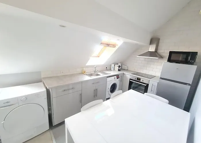 Modern Family House Near Asterix Airport Chantilly Appartement *